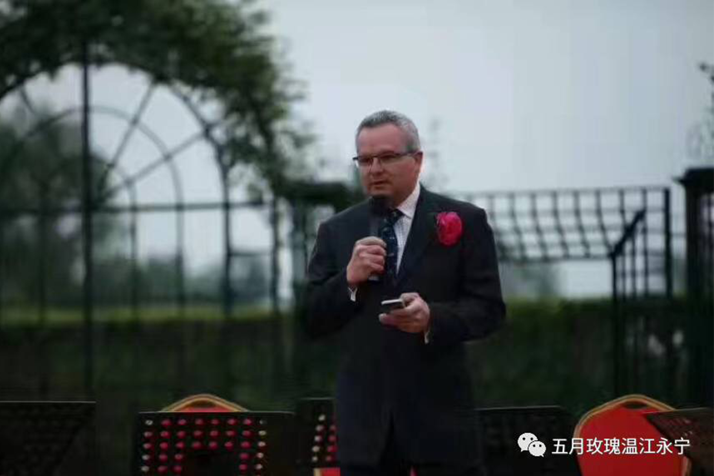 照片